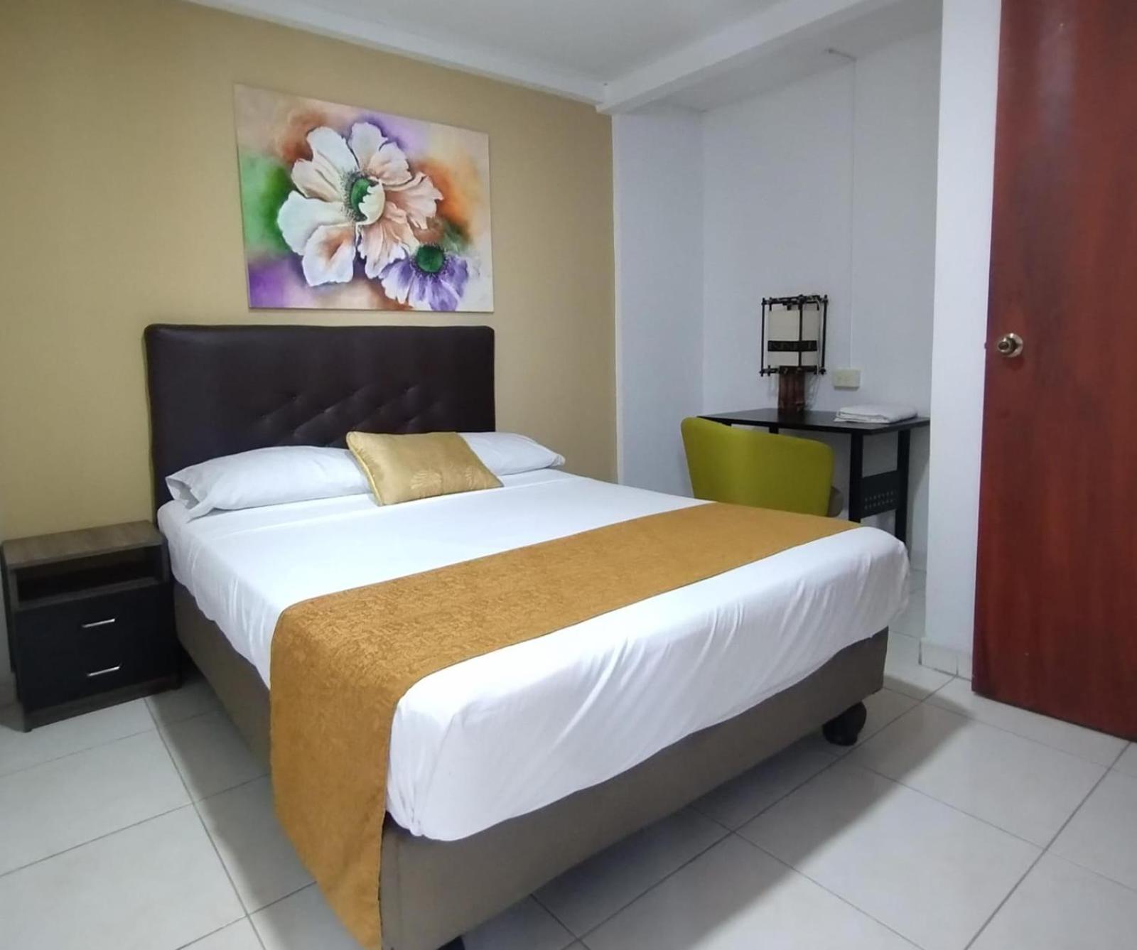 Hotel Parque Del Perro Кали Екстериор снимка